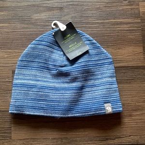 Luminescent outdoor cap